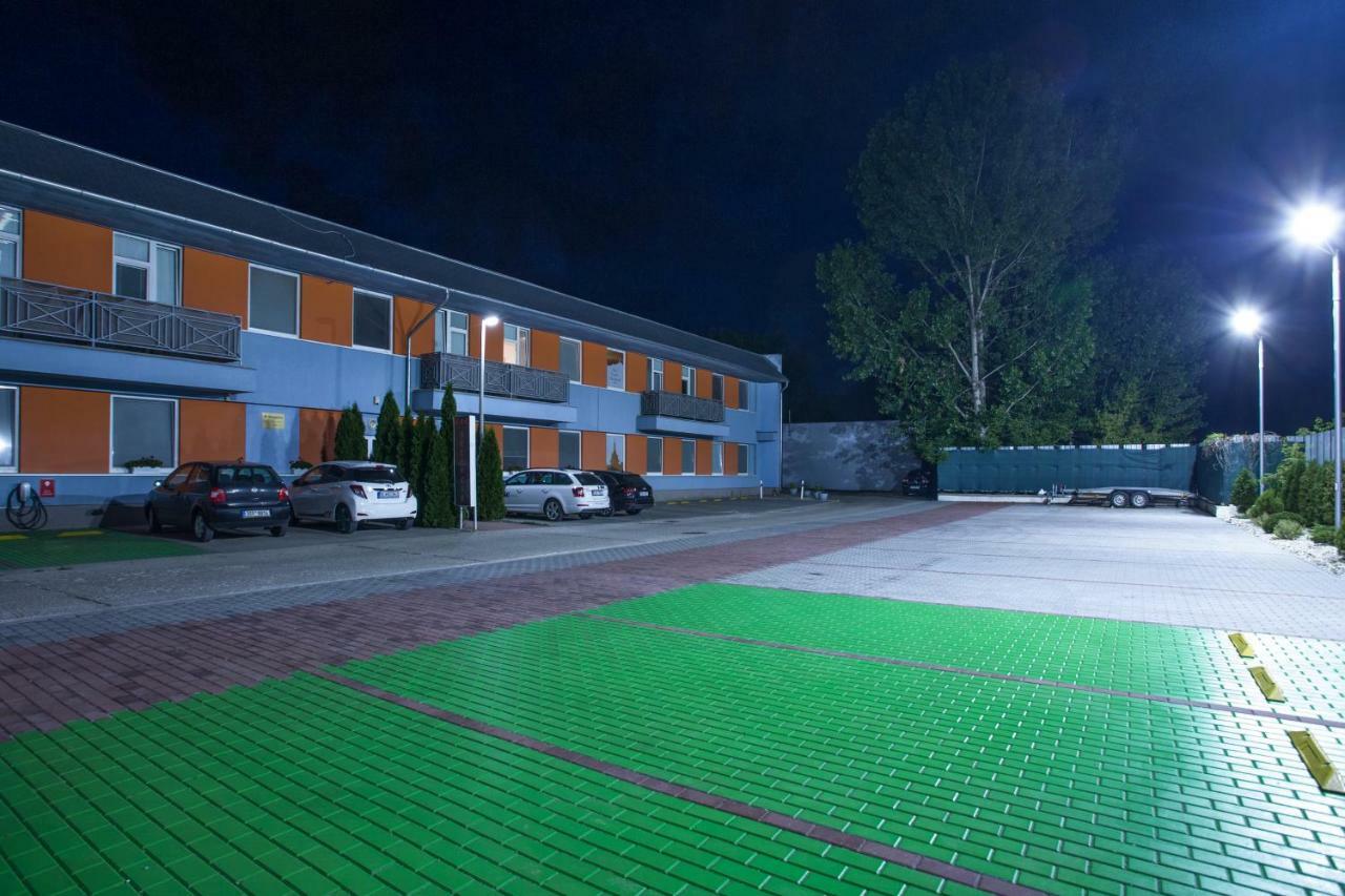 Agro Complex Apartments Nitra Zewnętrze zdjęcie